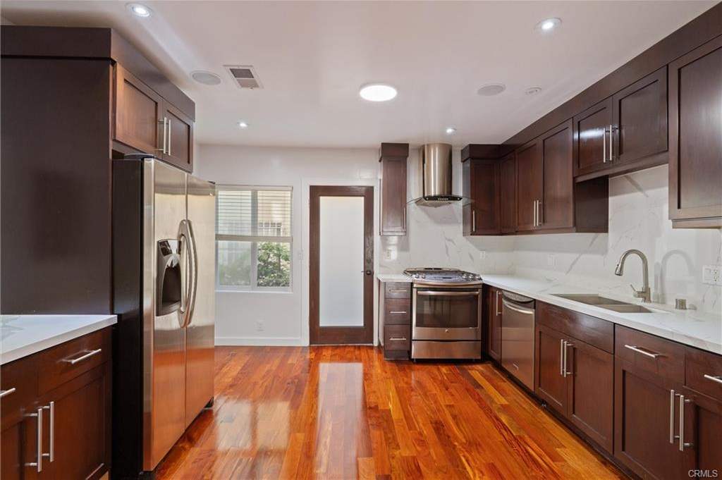 932 South Shenandoah Street