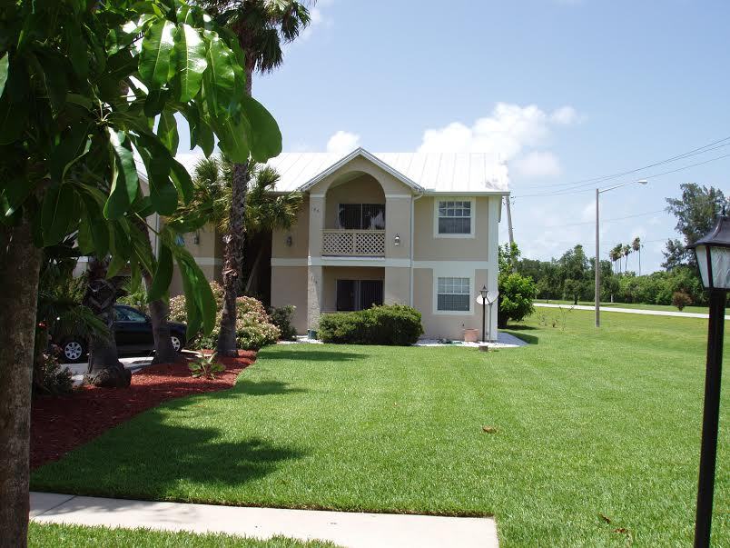 347 18th Place (2nd FL)