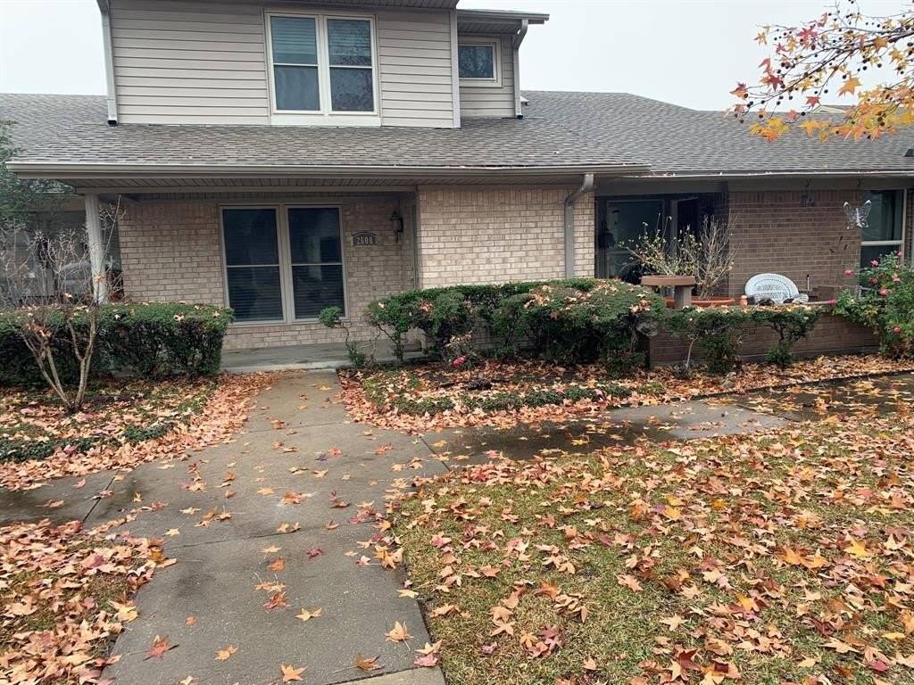 2608 Woodrow Boulevard