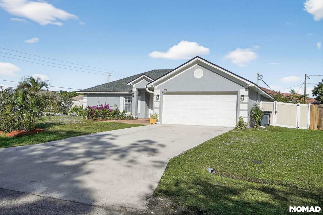 Spacious 4BR House in Port Saint Lucie