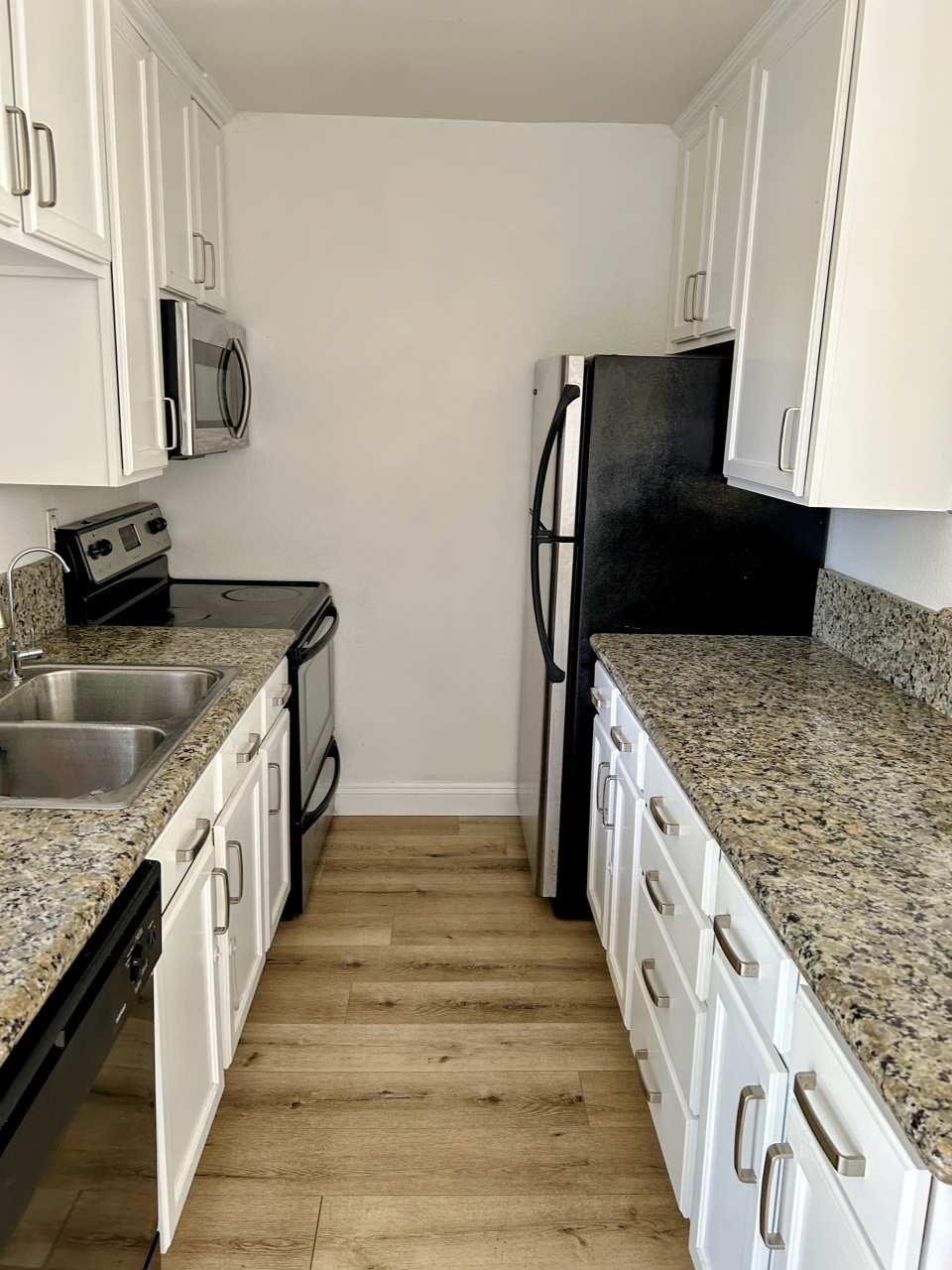 5505 Adelaide Avenue