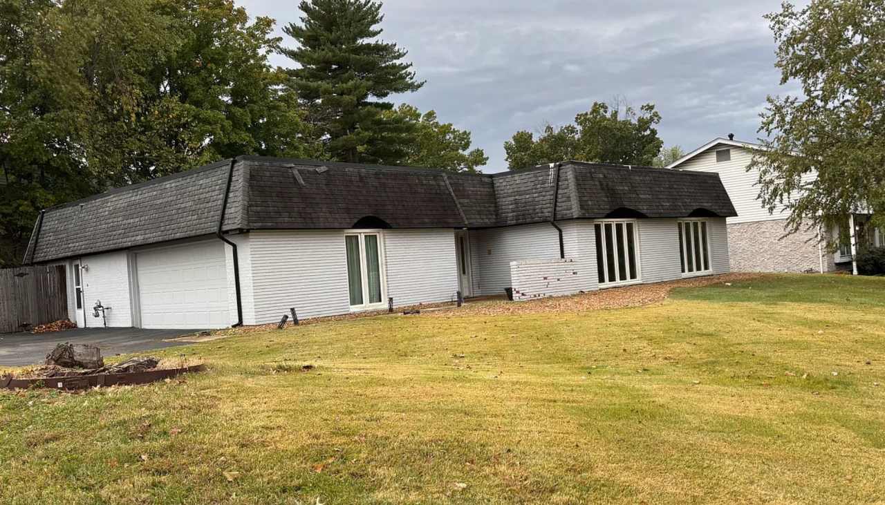 Specious Home for Rent in Manchester Mo