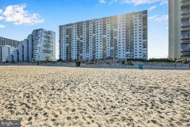 9800 COASTAL HWY #0906