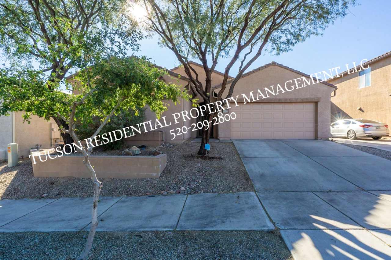 10730 E Orchid Cactus Ln -83