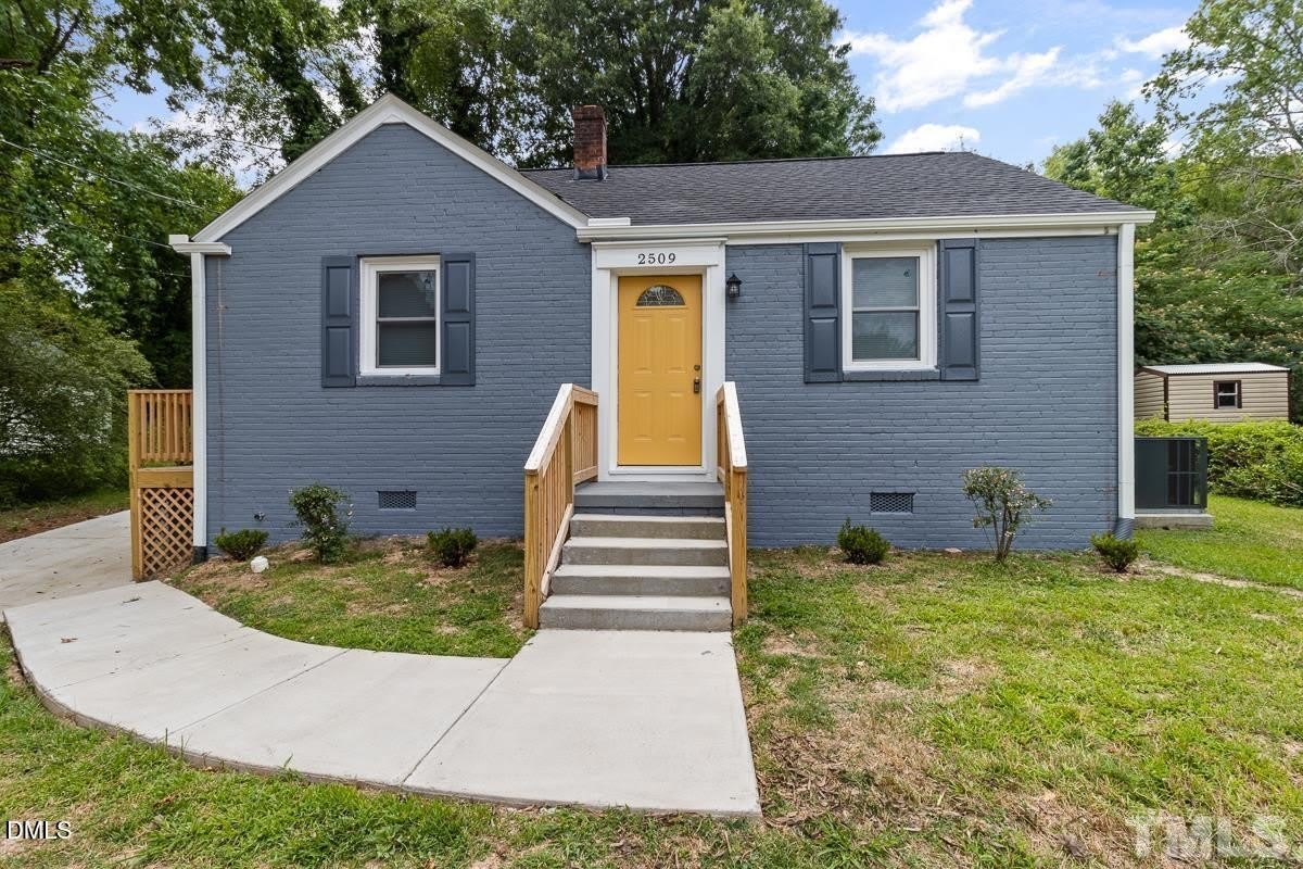 2509 White Oak Avenue