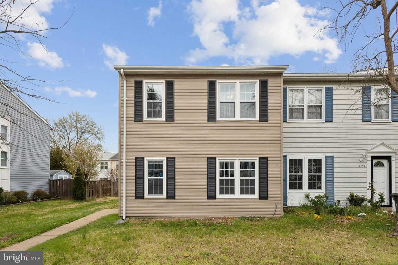 9490 MOOREGATE COURT