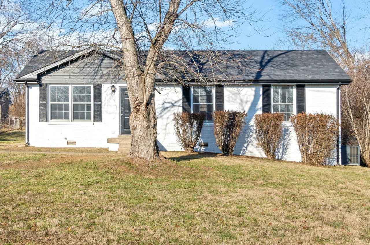 3 Bedroom Dog Friendly Home For Rent!