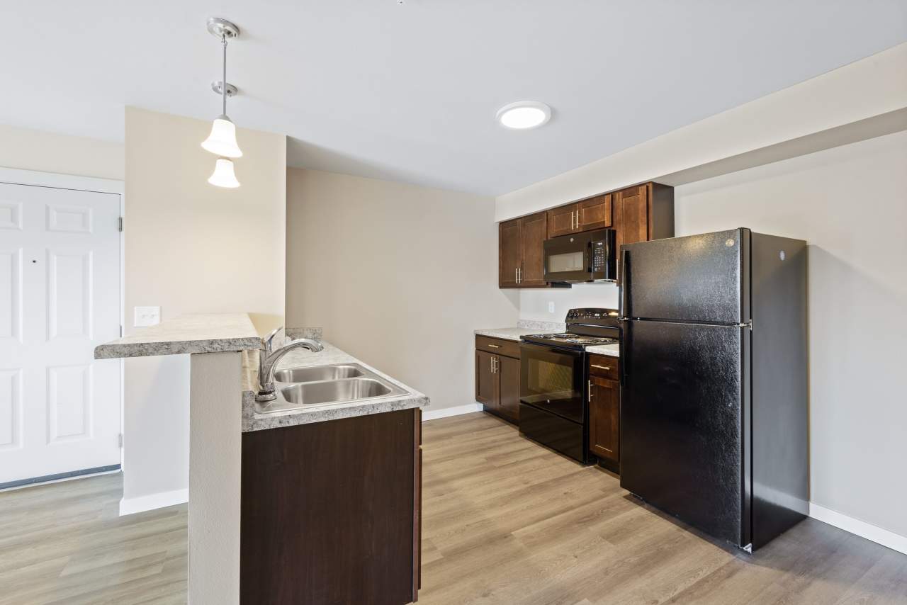 11103 West 6th Avenue