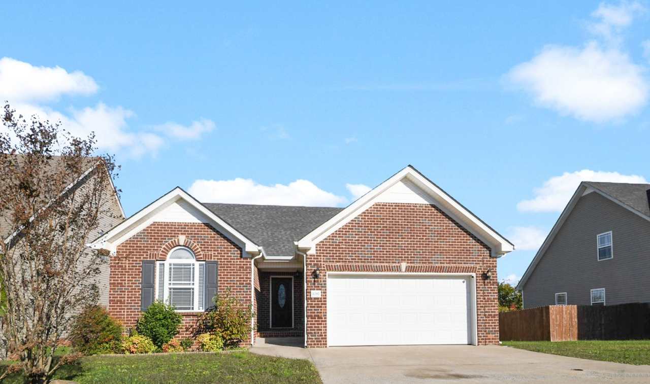 Pet Friendly Three Bedroom!