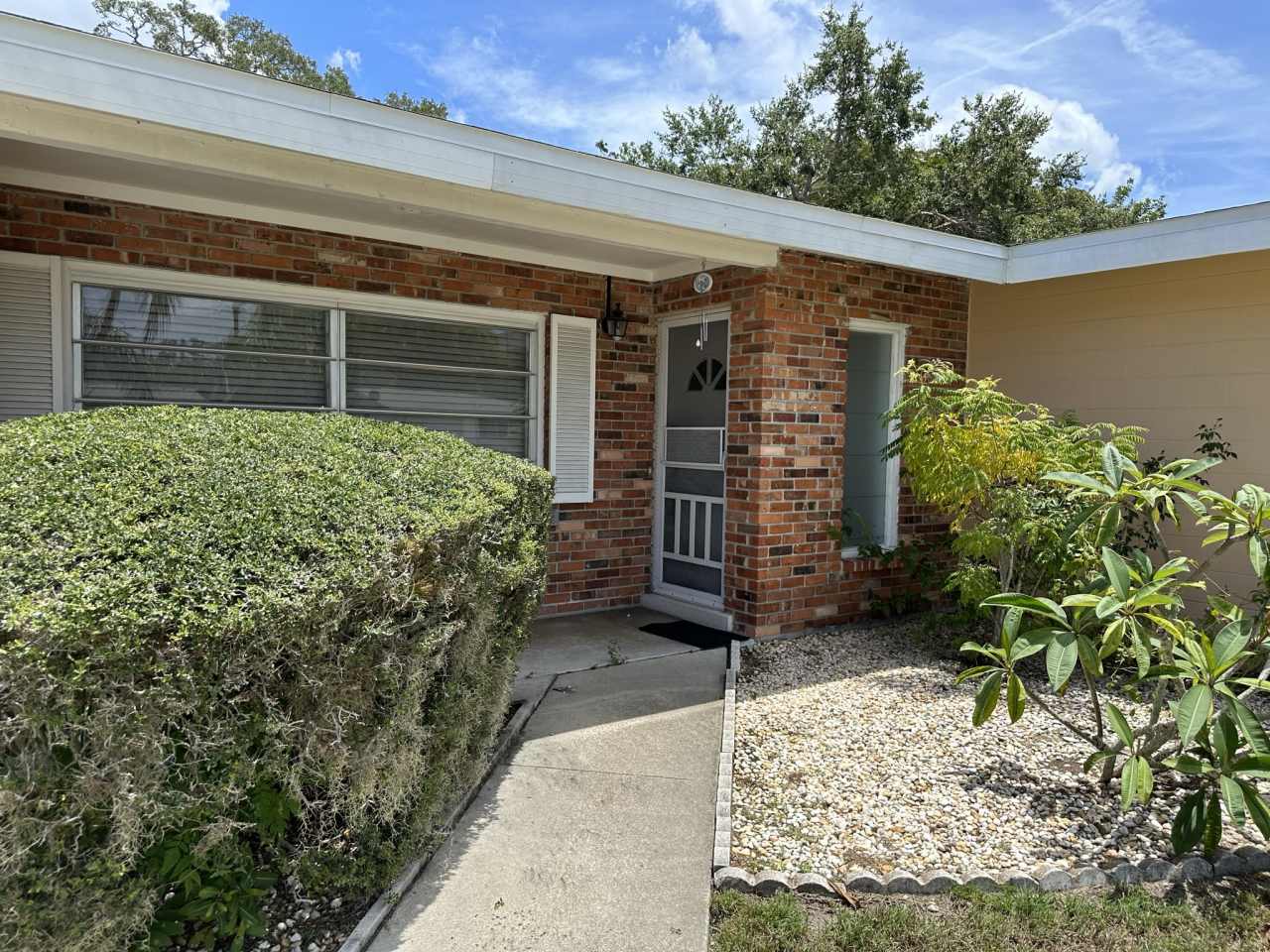 3017 Lockwood Terrace