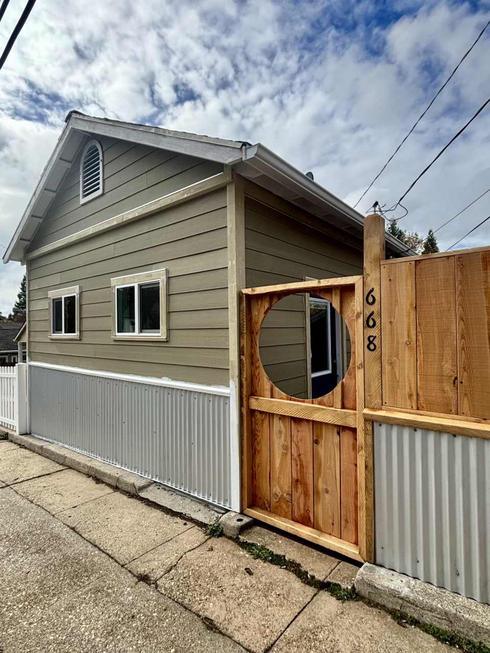 668 South Auburn Street