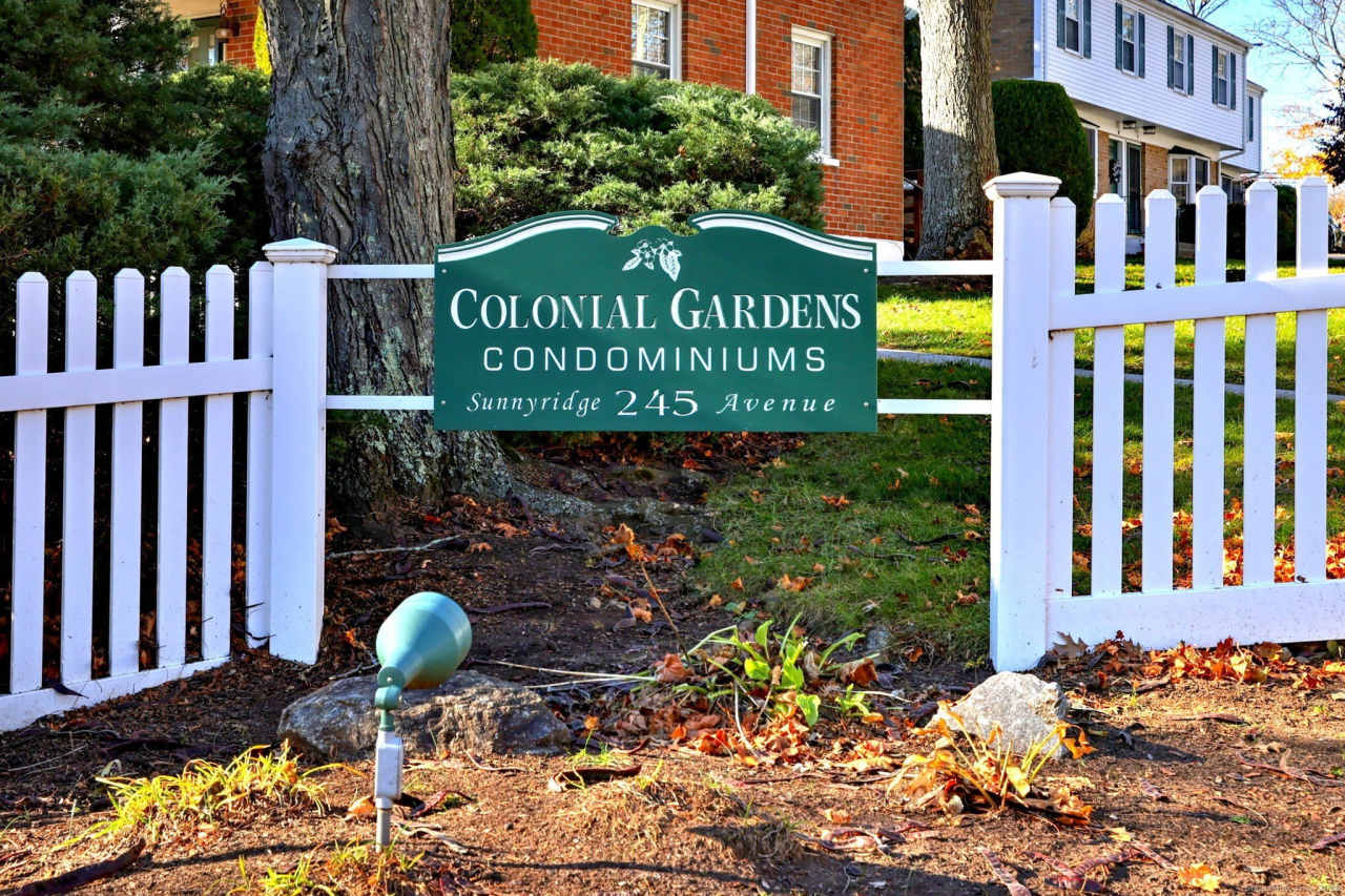 245 Sunnyridge Avenue