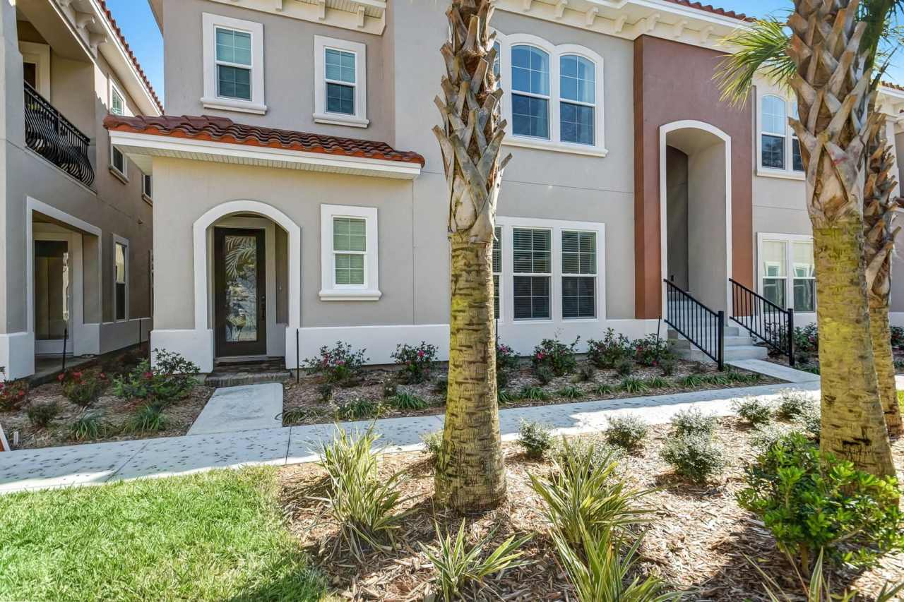 Townhome in The Enclave at Summer Beach