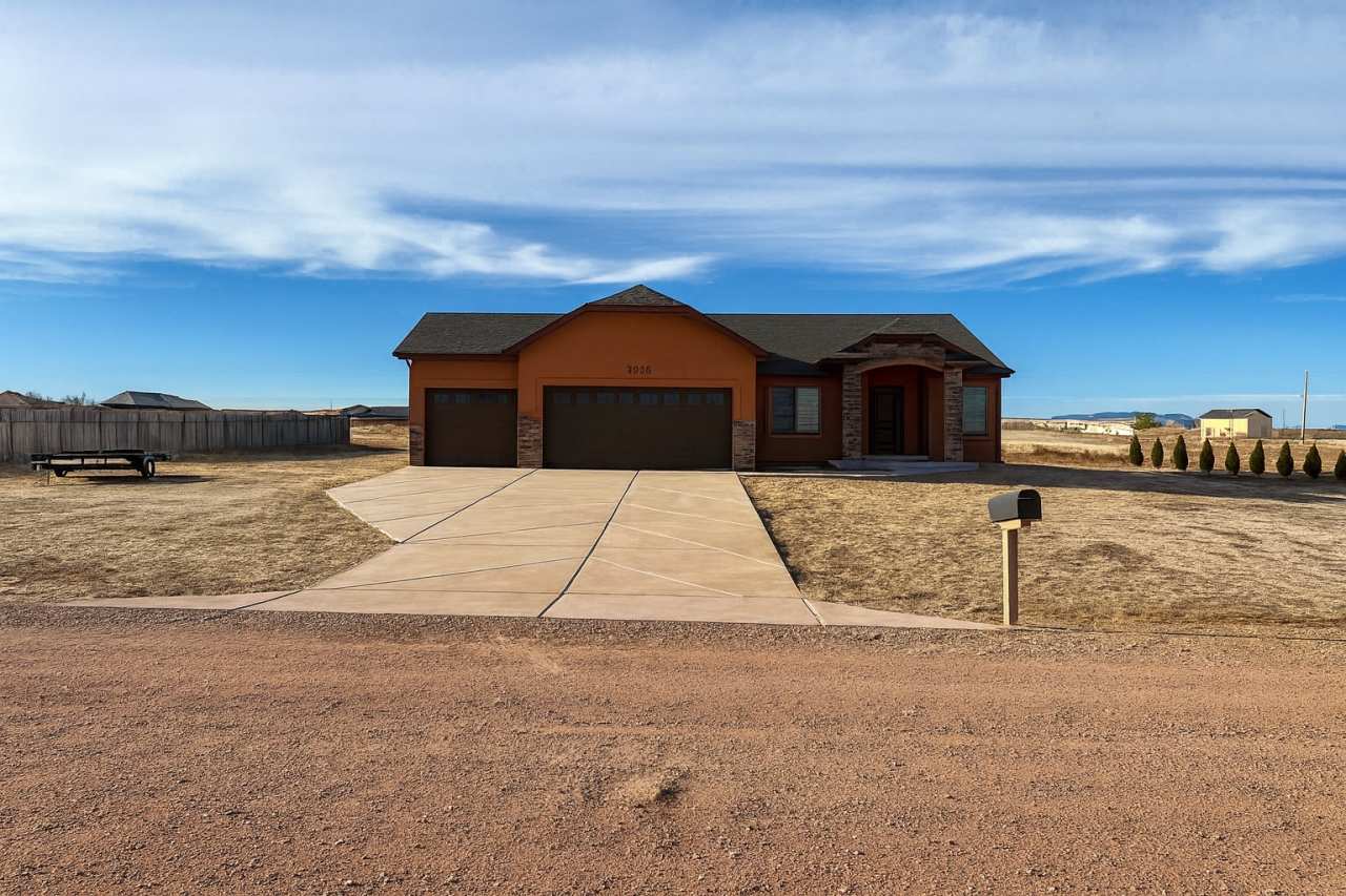 1343 North Dailey Drive