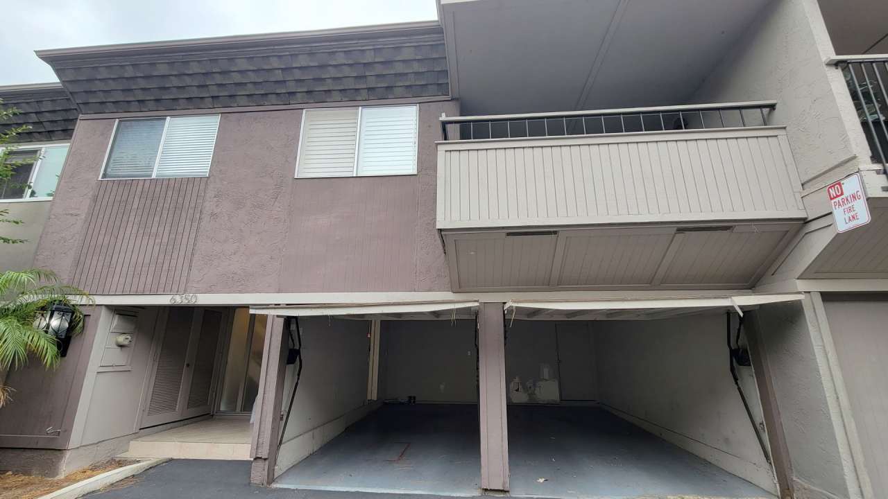 3 bd/2 ba Townhouse close to USD.
