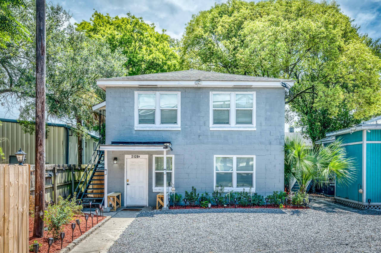 2128 Courtland Avenue