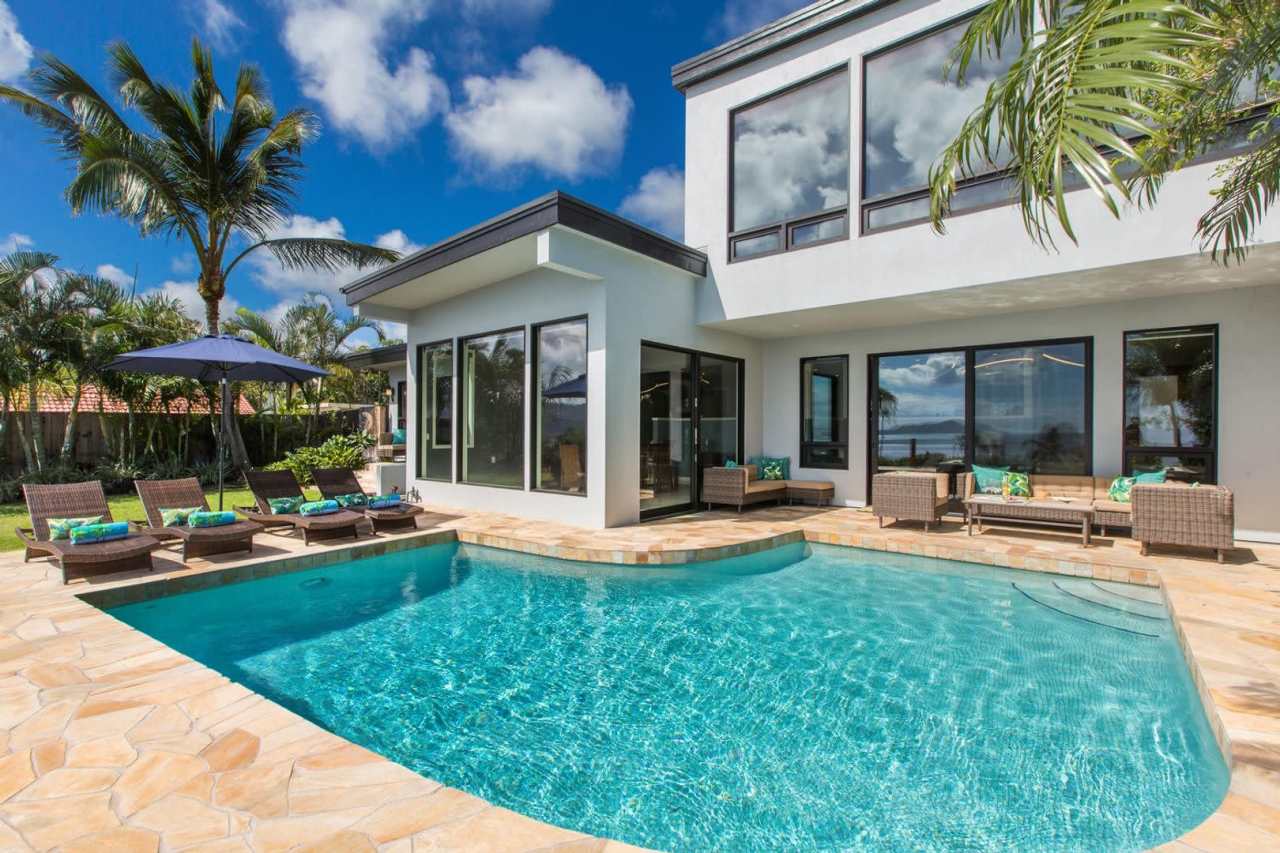 Luxurious  Private Modern Home w/Pool, AC  Diamond Head Views - Aloha Nalu