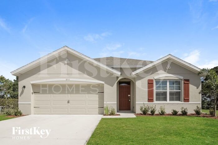 893 Taluga Avenue Southeast