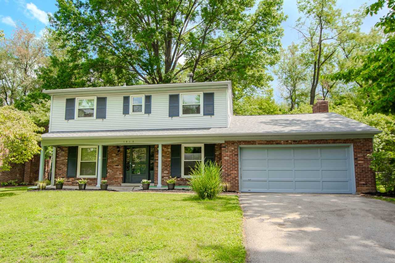 Recently Updated! 4 Bed/2.5 bath home w/basement, 2 car garage in Crossgate Subivision