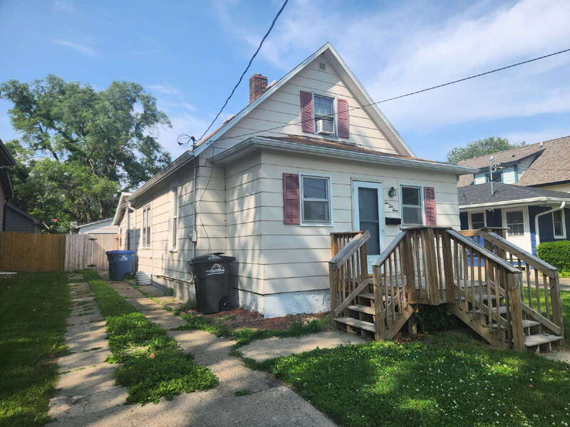 224 East Jackson Avenue