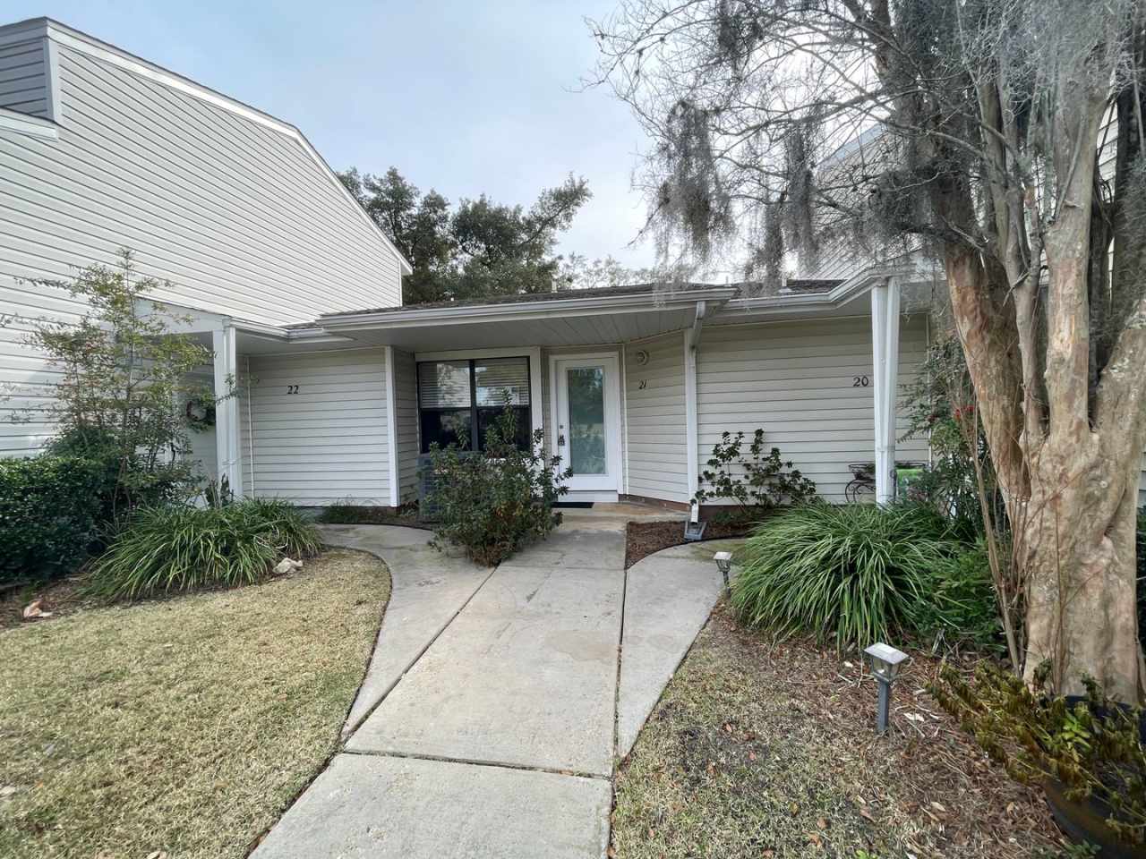 For Lease - 2 BR|2 BA in St. Andrews!