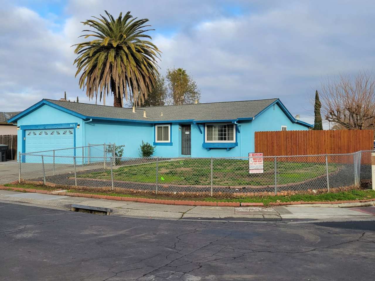 COLORFUL 4-BEDROOM/2 BATH HOME IN SUISUN