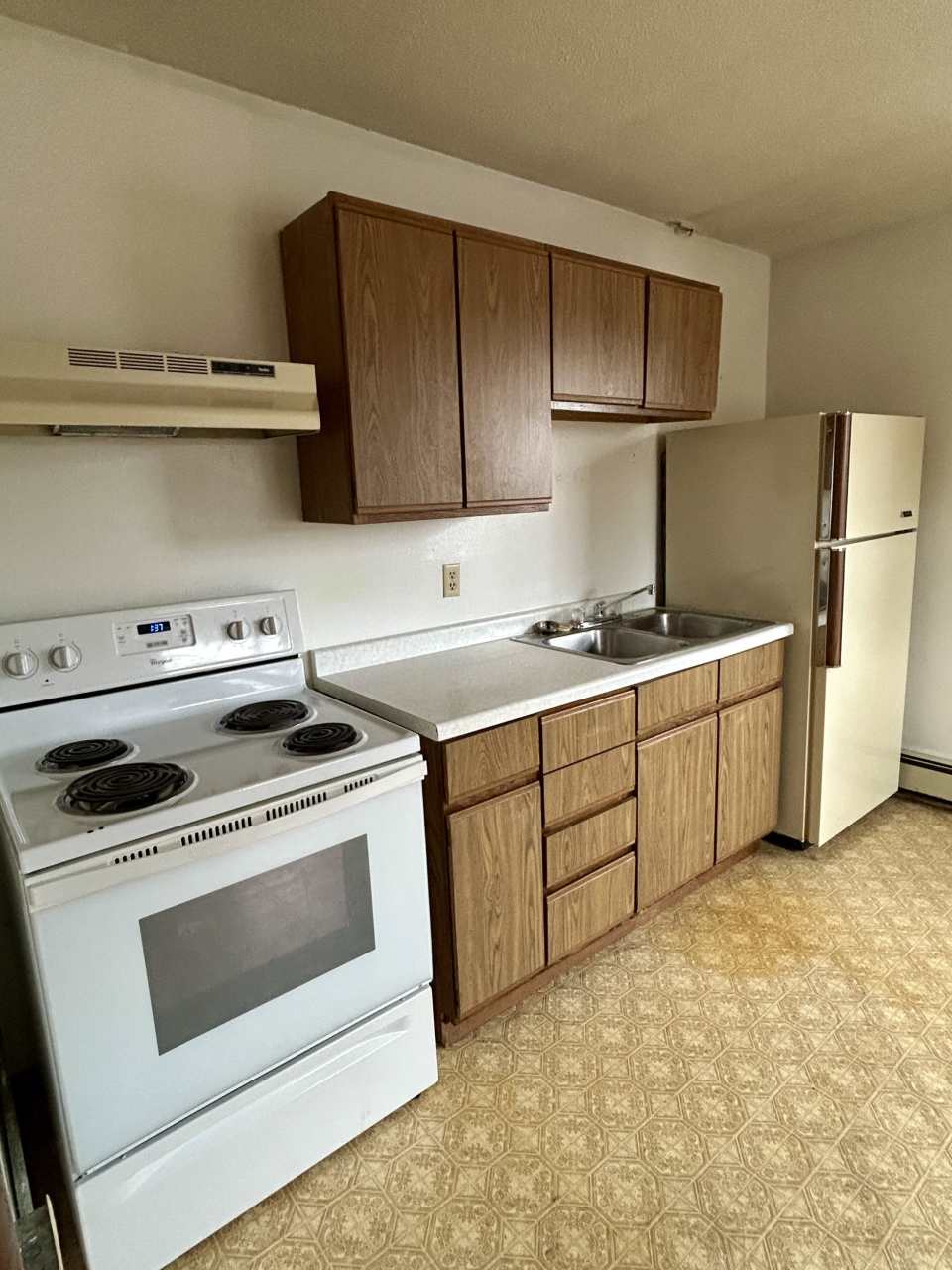 2210 2nd Avenue East - 2