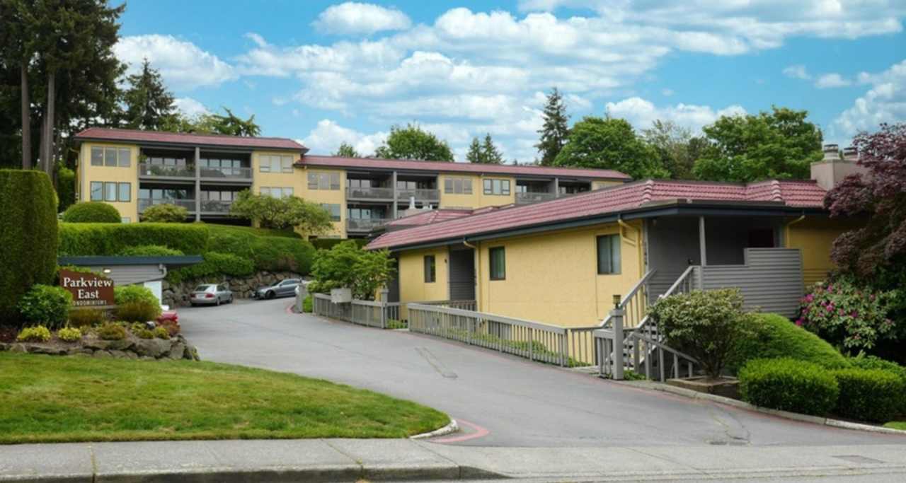 2bd/2ba Kirkland Condo
