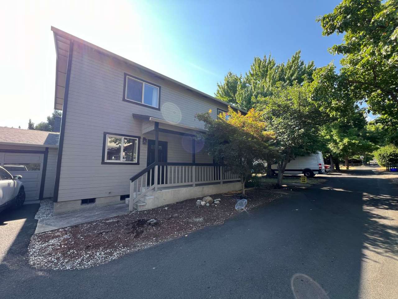 Charming Two-bedroom Townhouse | Available October