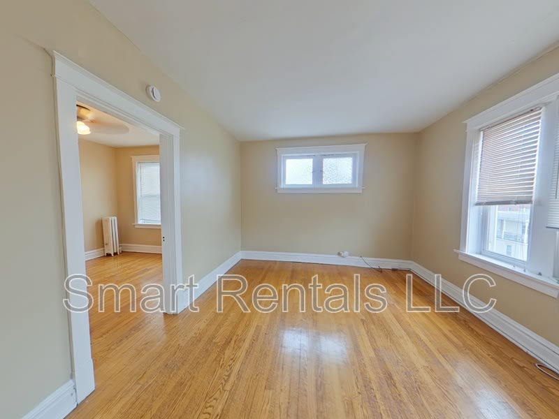 1008 Tamm Avenue - 2F