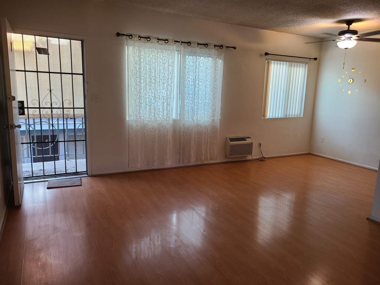 610 East Acacia Avenue