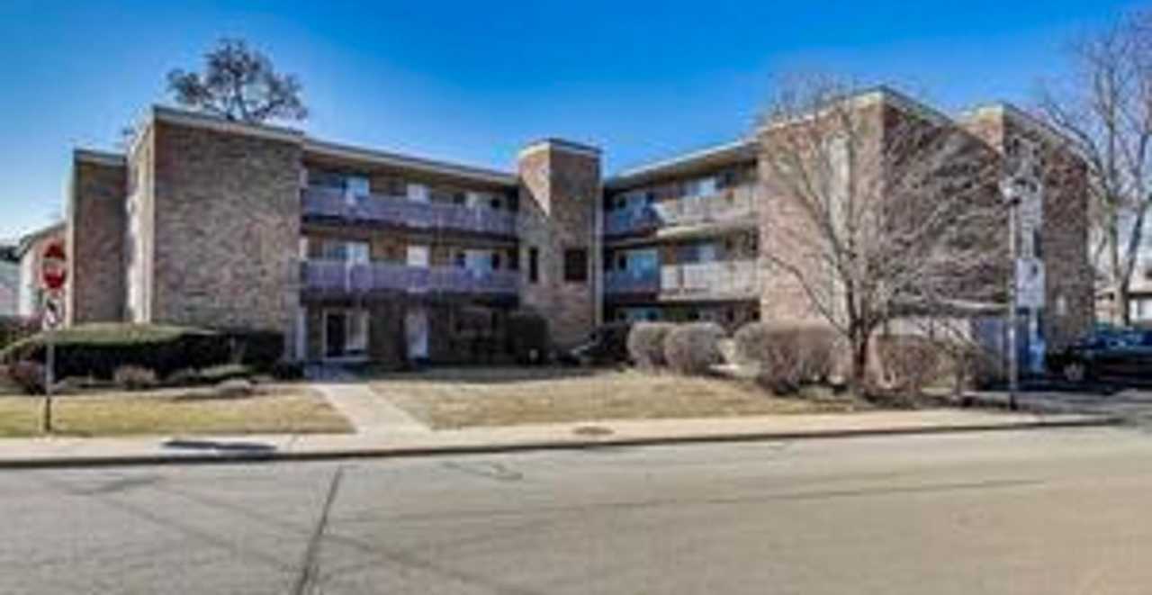 600 S York Street, Unit 3D, Elmhurst, IL 60126