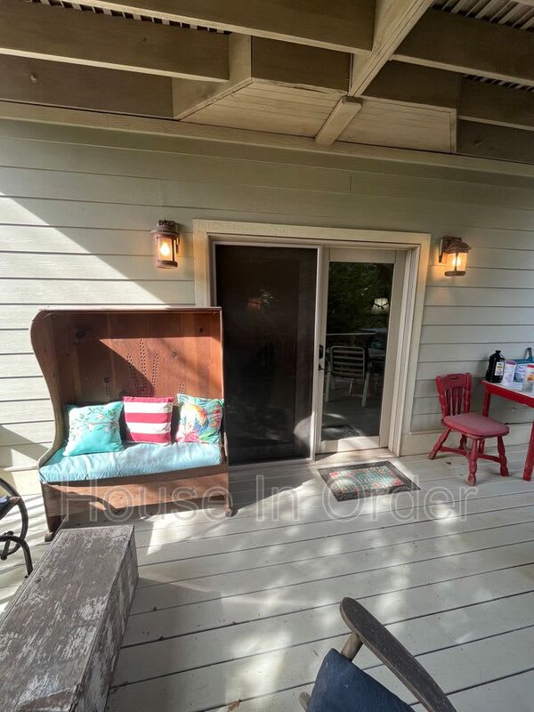 5 Williamette Circle