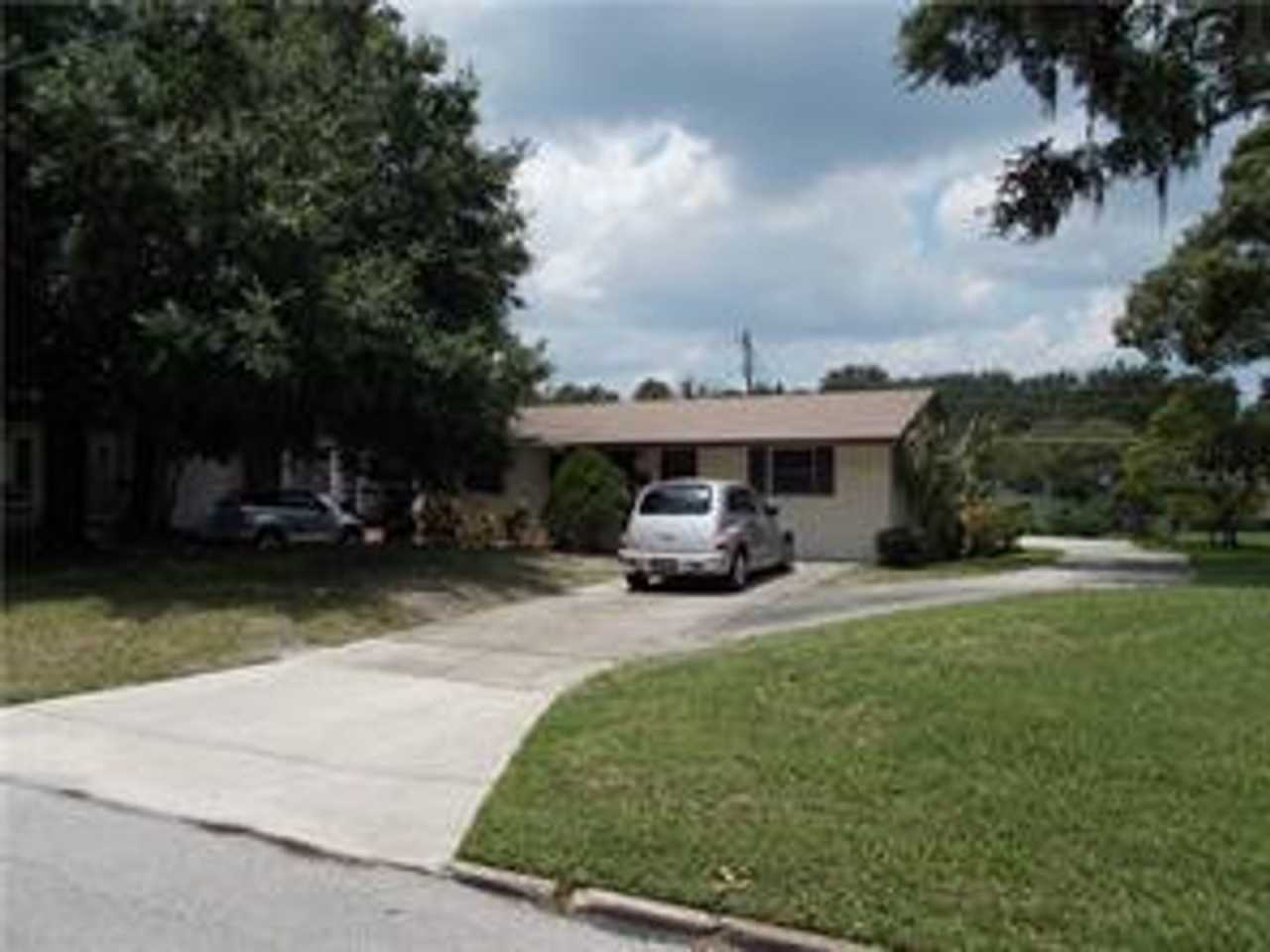 3 Bedroom, 1.5 Bath Home at 469 Shoreview Ave., Winter Park 32789