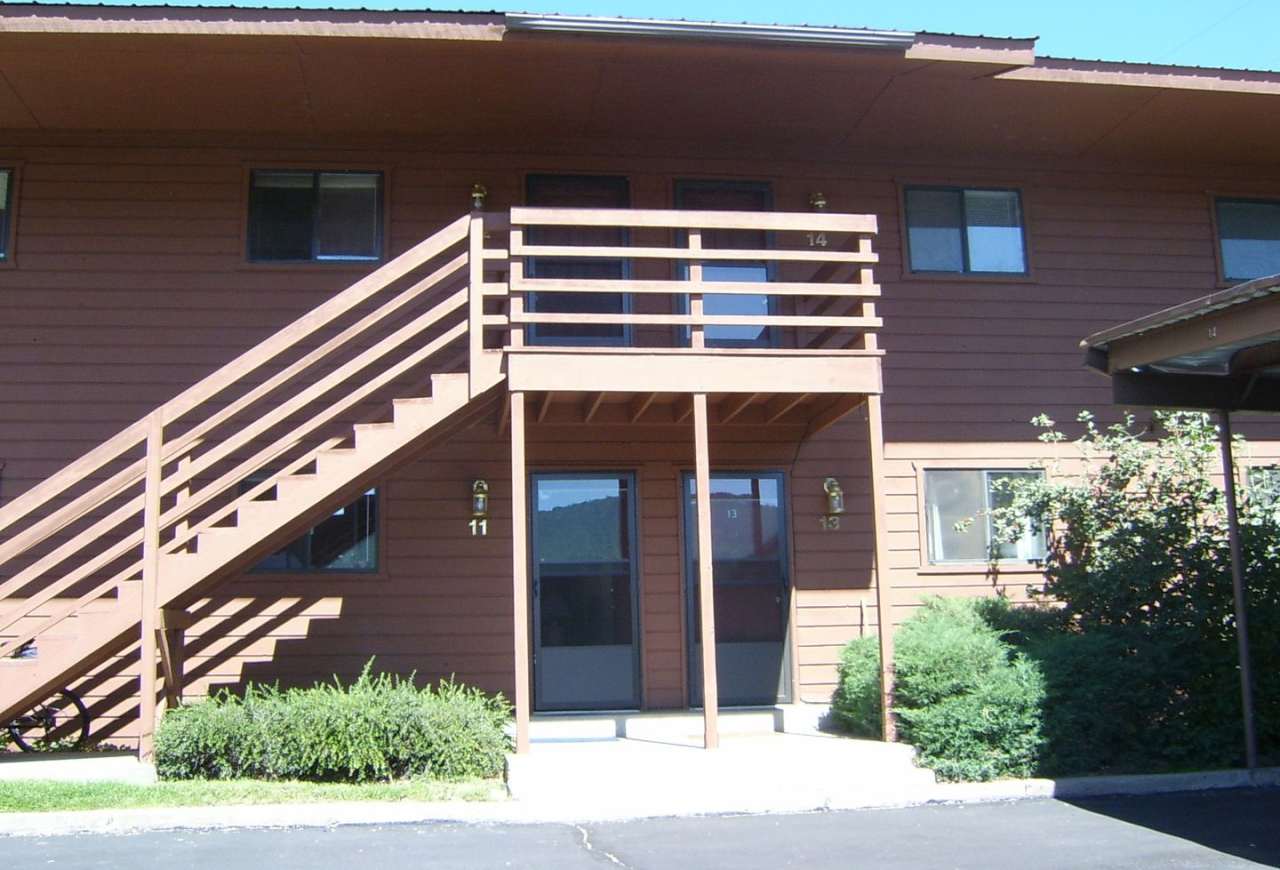 2 Bedroom Condo near Oxbow Park