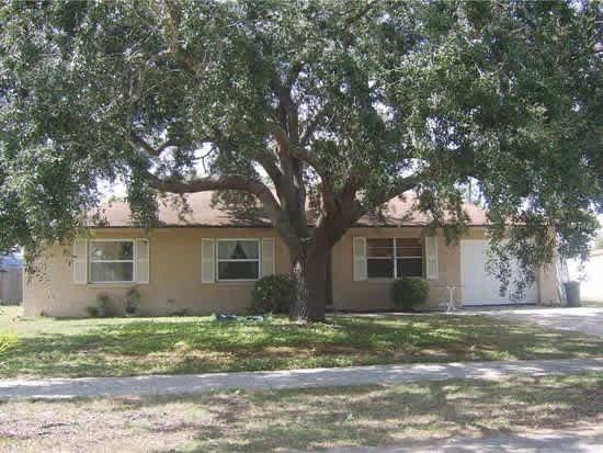 Large Fenced Yard | Central Air | Garage | 3 Bed 1.5 Bath | Pet Friendly | Section 8 Welcomed