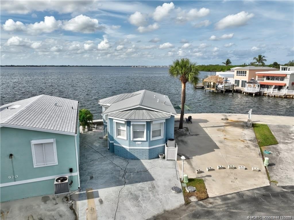 10701 S Ocean Drive unit: 918