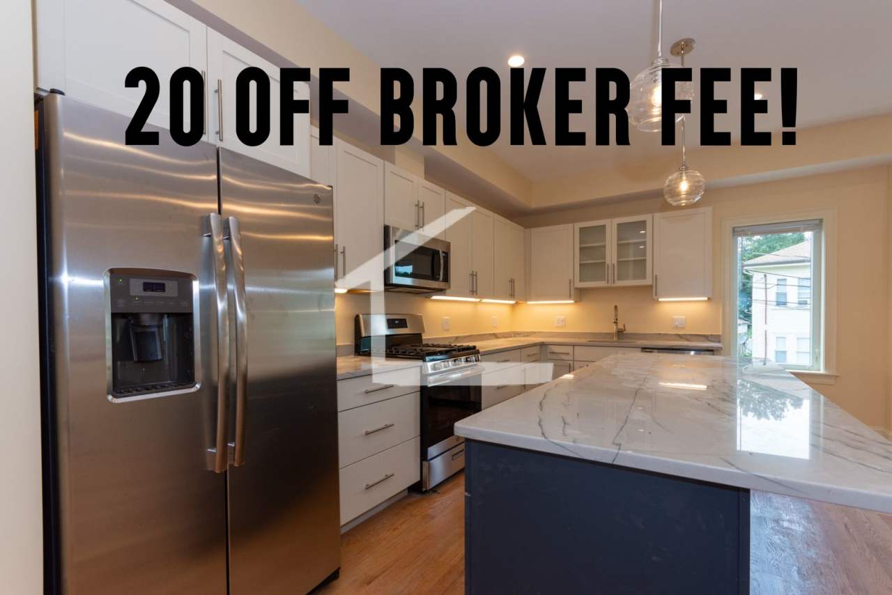 New 3,000 Sq. Ft. Luxury Townhouse w Garage,WD In Unit!