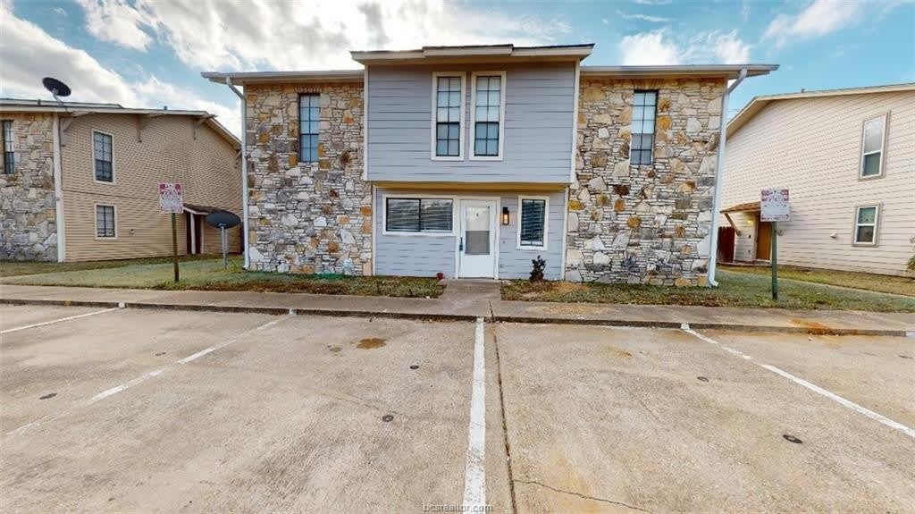 1106 Welsh Drive