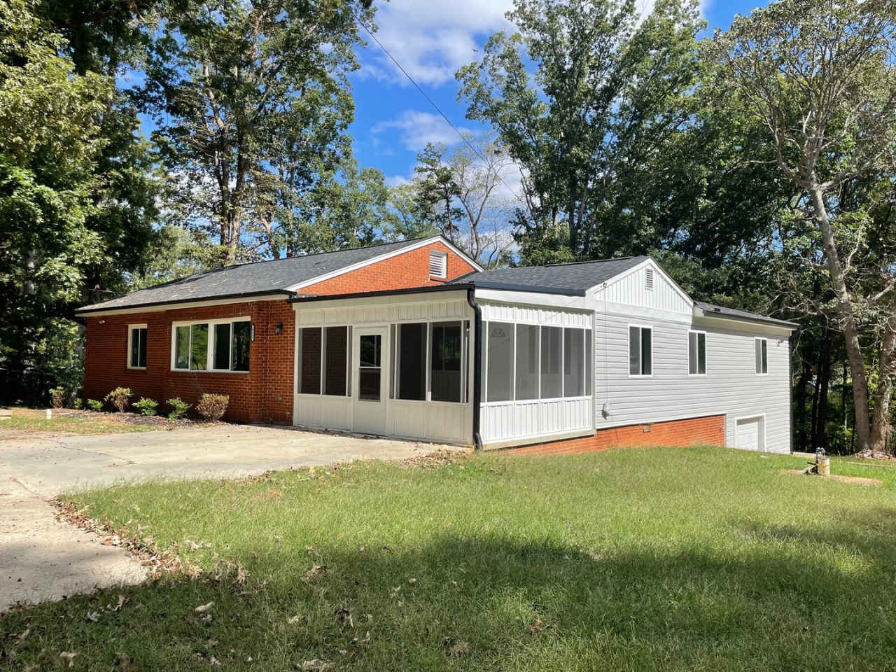 NEWLY REMODLED 3 BED, 2 BATH BRICK HOME LOCATED IN ASHEBORO! $1,750 RENT $1,750 DEPOSIT