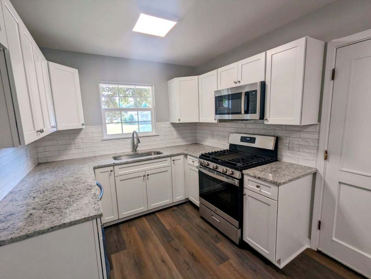 Newly Remodeled Anderson Island Rental