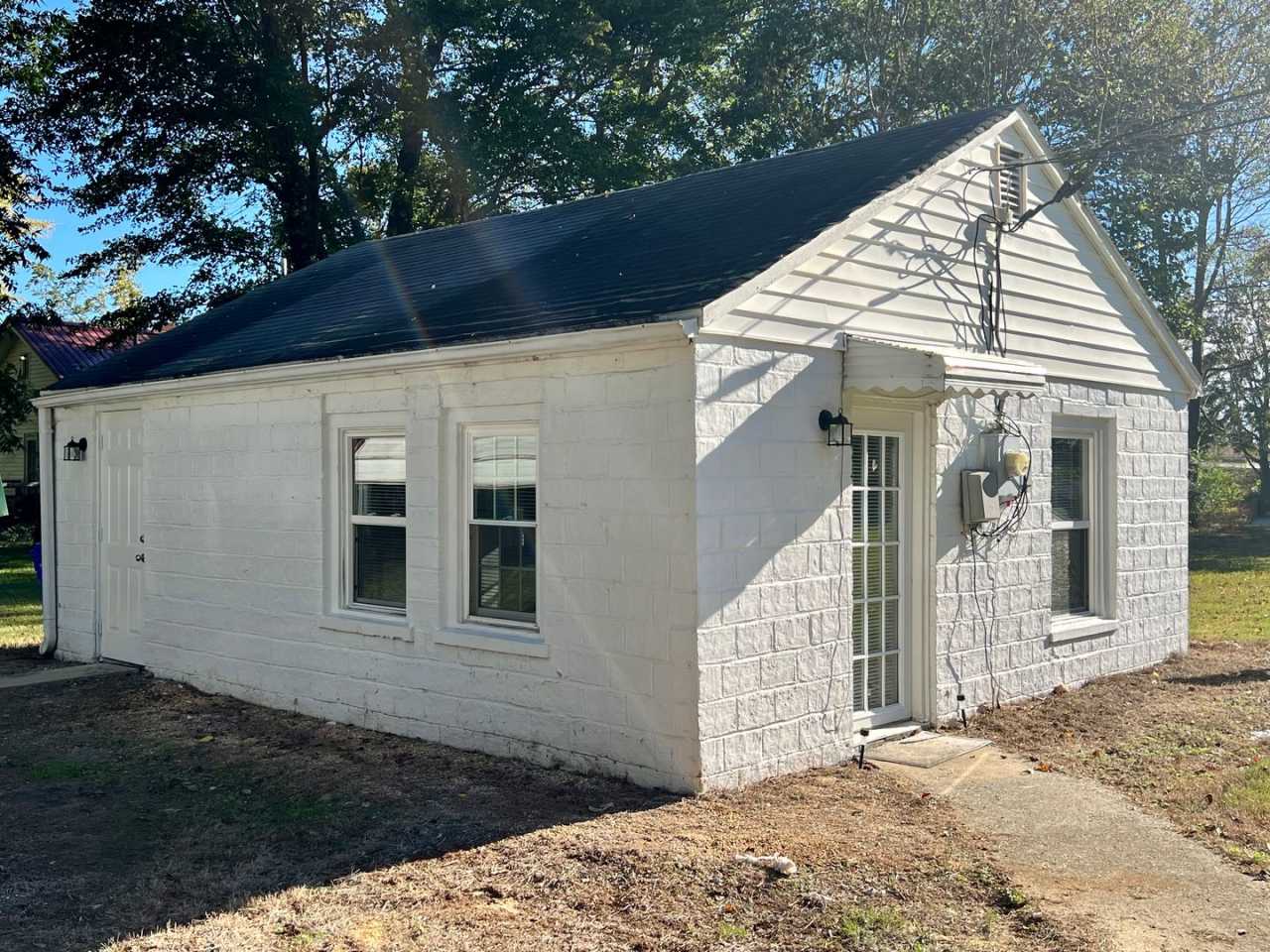 One bedroom, 1 bath house in Mebane