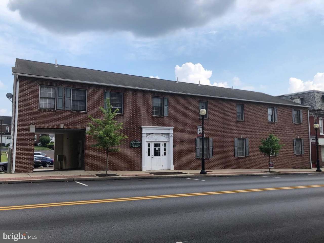 358 MAIN Street unit: 4