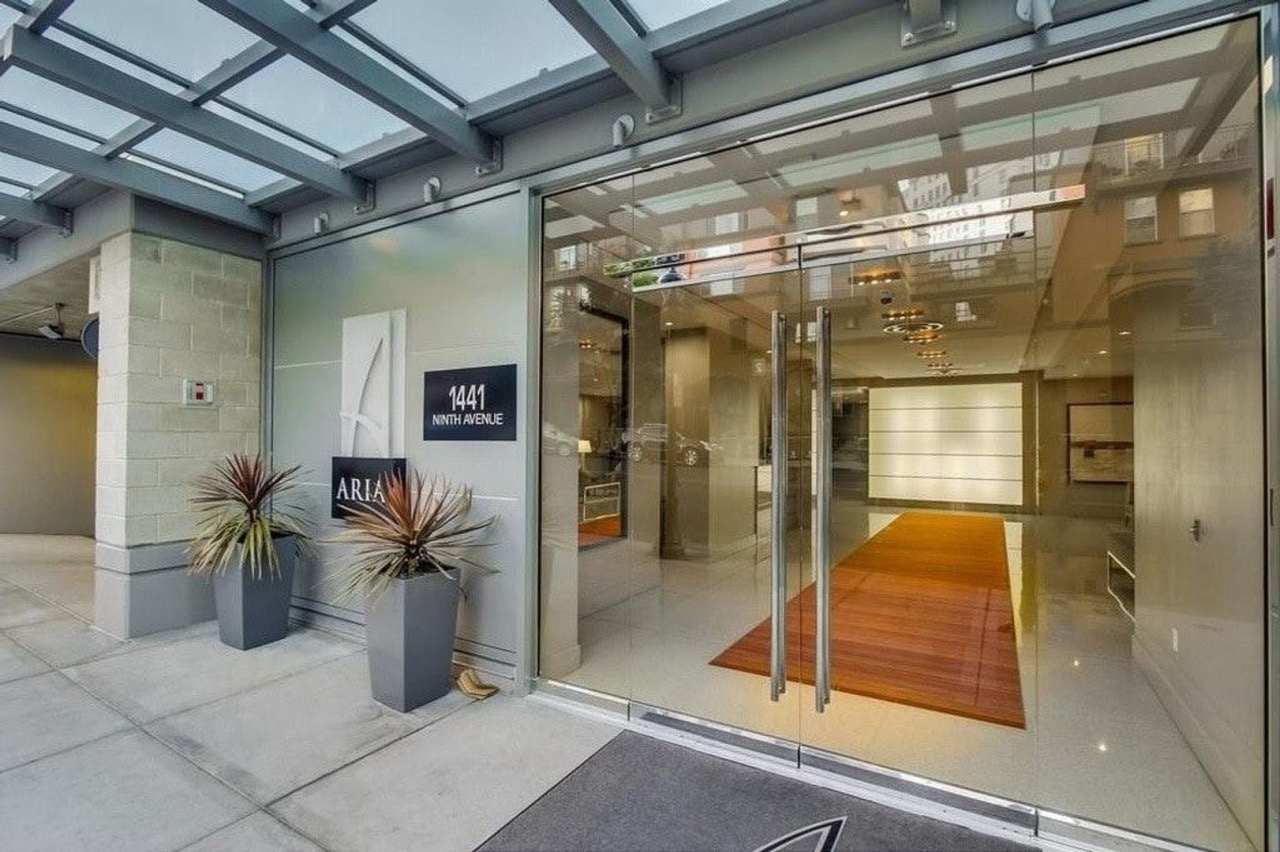 **$500 Move in Special*** Beautiful 2 bedroom 2 bath condo in the Downtown/Cortez Hill Area
