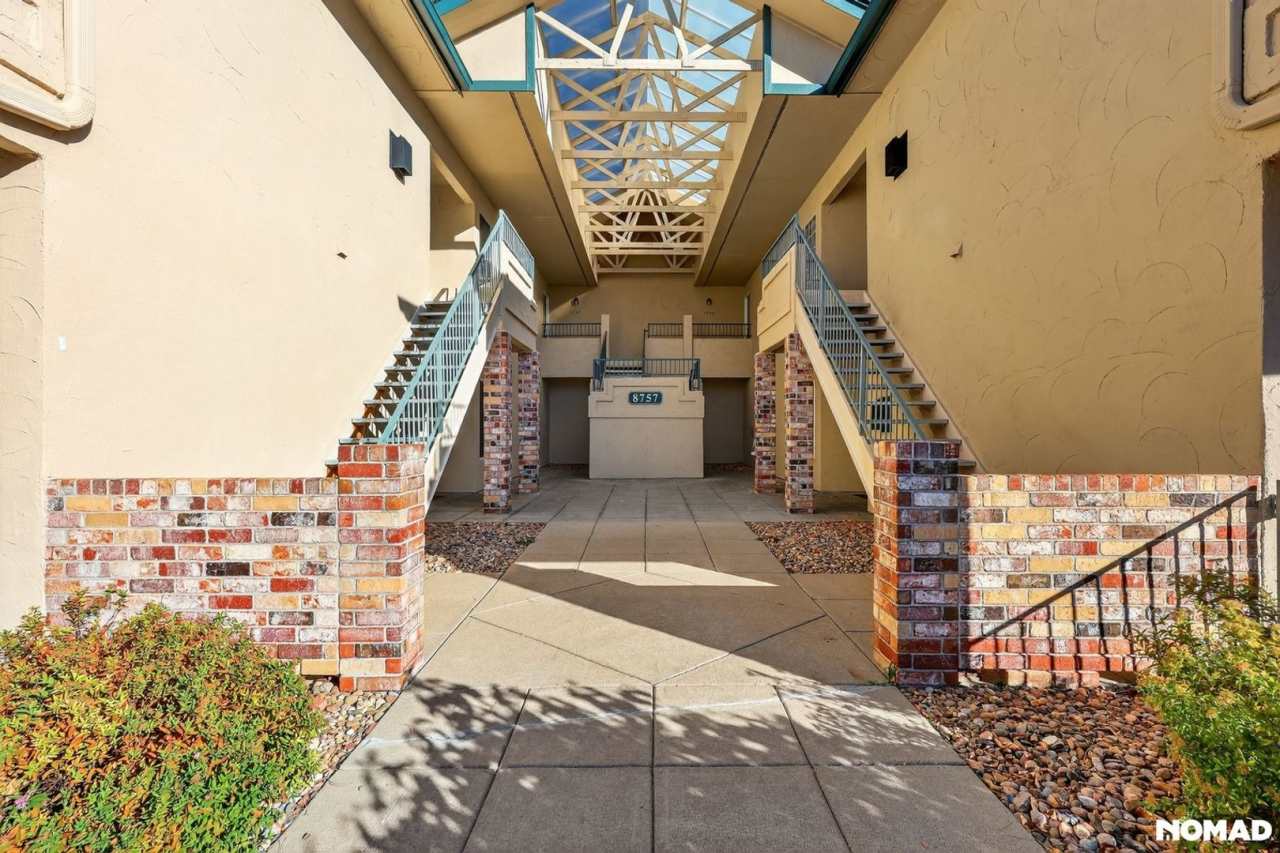 Well-maintained 2BR Condo in Englewood