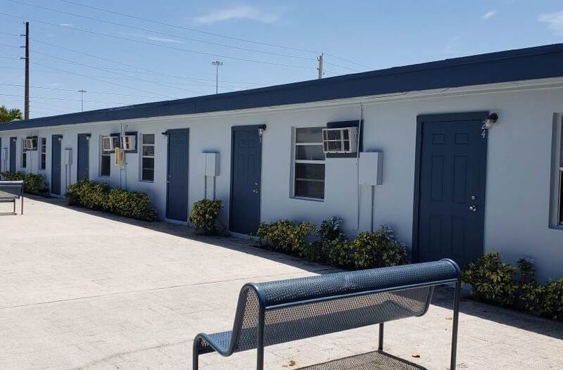 223 Old Dixie Hwy - 1