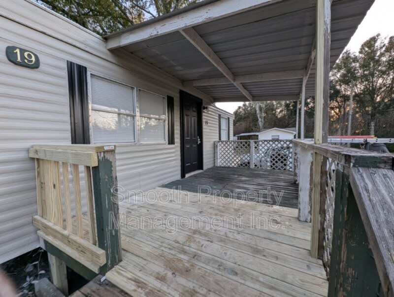 191 East Oakfield Road