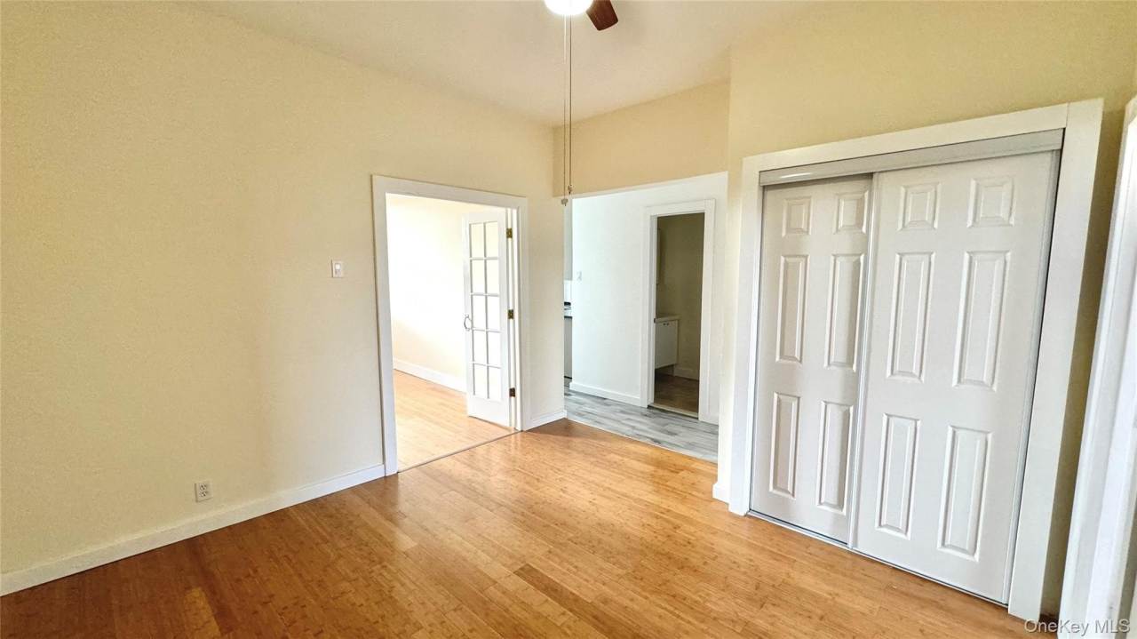 68-52 76th Street unit: 2Nd Flr