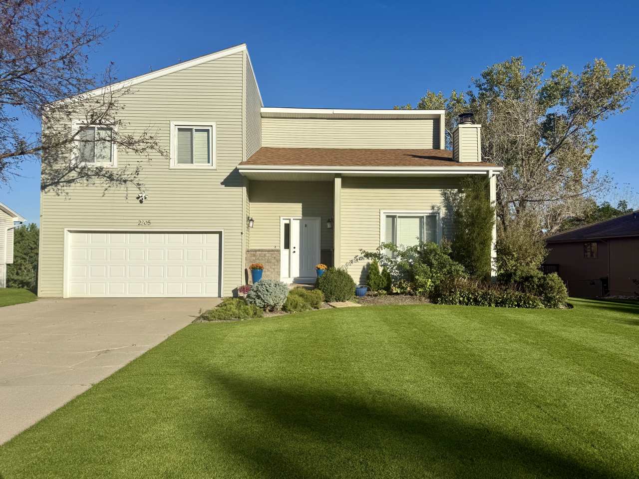 2305 South 165th Street