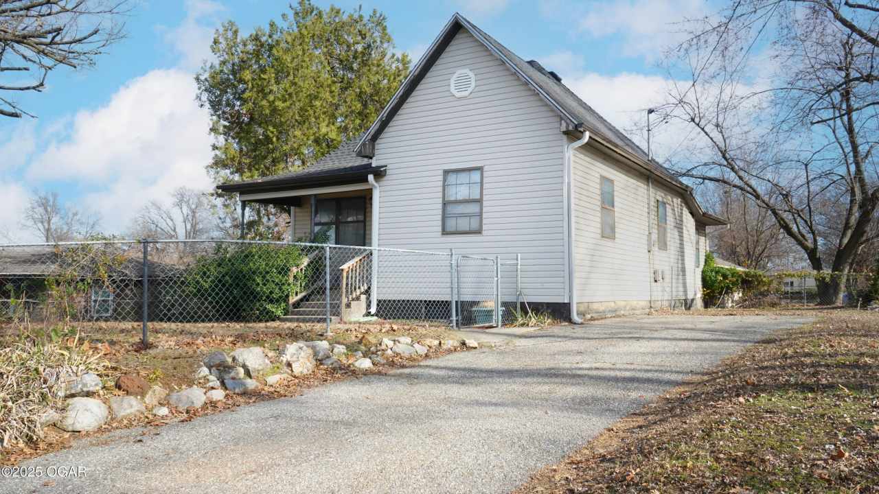 1529 S Jefferson Street